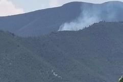 Incendio forestal en la Serranía de Múzquiz moviliza a brigadistas de Protección Civil