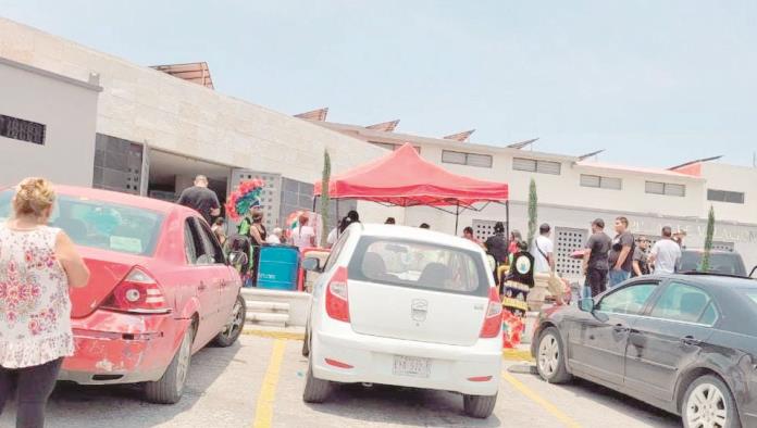 Despiden a familia fallecida en incendio