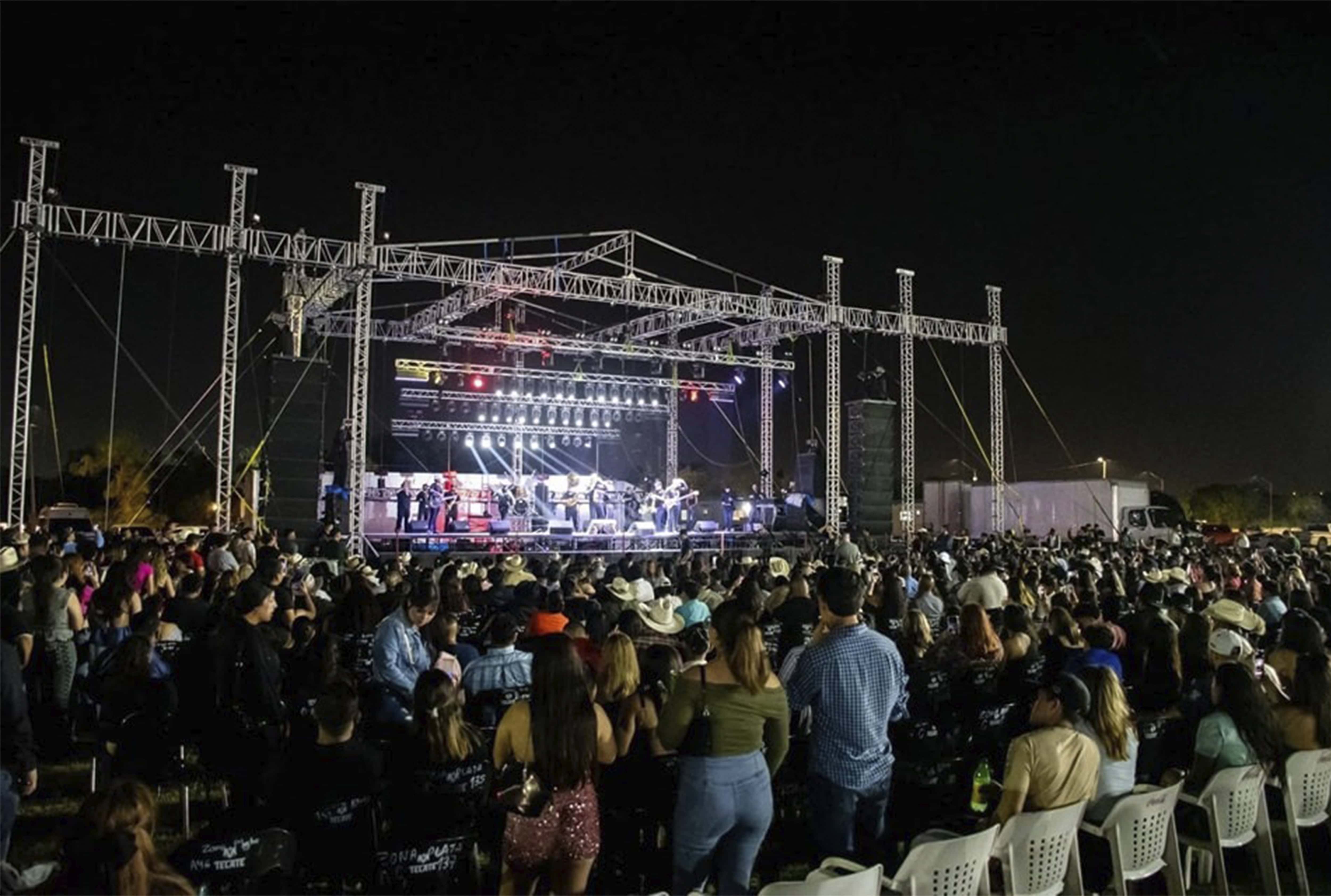 Solapa alcalde Jacobo Rodríguez venta ILEGAL de alcohol en la Feria del Norte