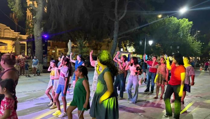 "Domingos de Plaza" impulsa cultura, comercio y convivencia en San Buenaventura