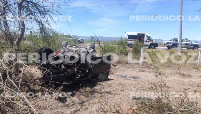 Volcadura en ´La Y Griega´ deja tres lesionados; familia viajaba a un sepelio