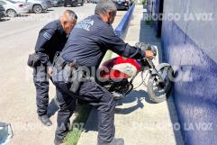 Detonan armas en intento de robo de chatarra en AHMSA; huyen chatarreros armados