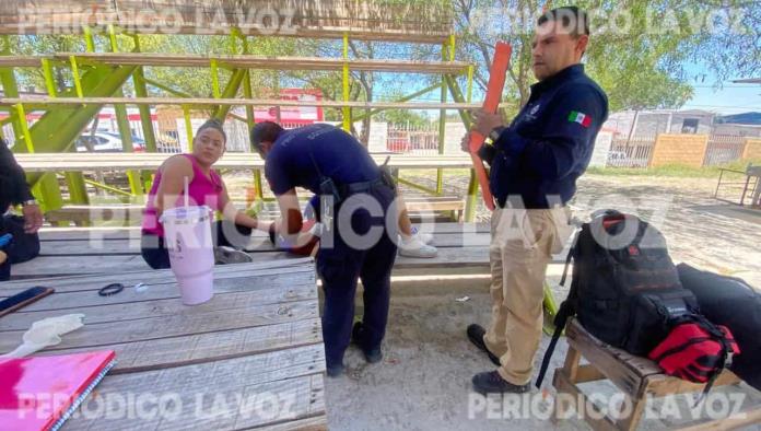 Niño de 9 años cae de un árbol durante el recreo en primaria de Monclova