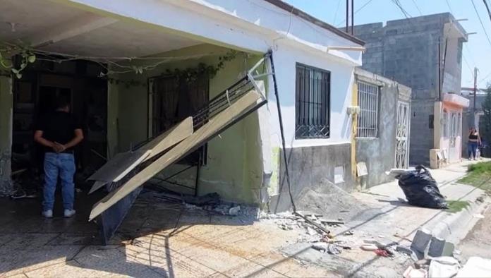 Se estrella en vivienda de colonia Mirasierra