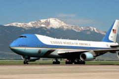 Estados Unidos acepta avión de lujo de Catar