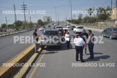 Falla mecánica provoca carambola con cuatro vehículos en bulevar Pape, Monclova