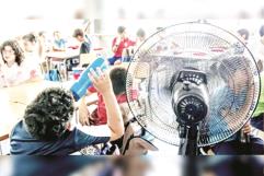 Descartan por ahora suspensión de clases por el calor