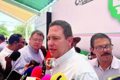 Provocan fallas de luz el desabasto de agua 