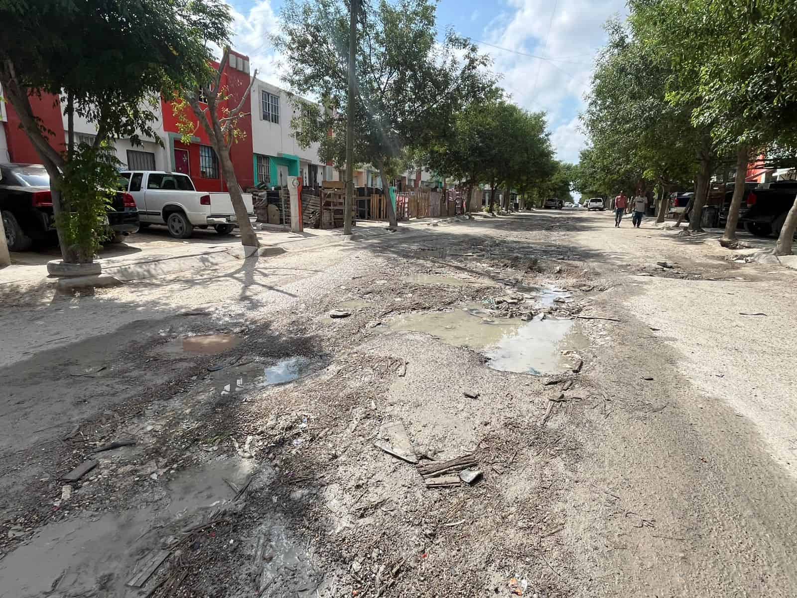 La voz en tu colonia: Calles destruidas y creciente inseguridad en Altos de Santa Teresa
