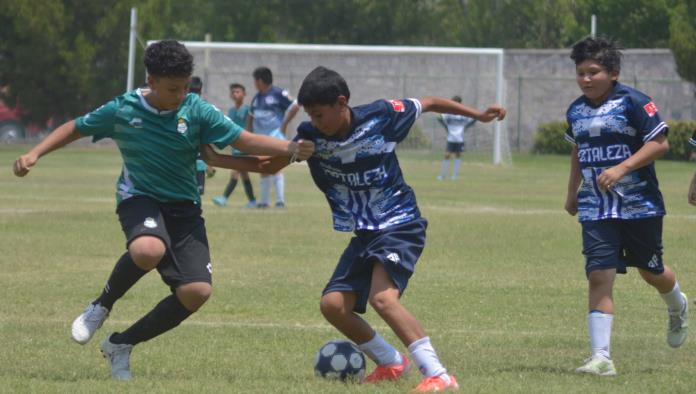 Fortaleza golea 3-0 a Santos Laguna en Copa Xochipilli y gana por default al medio tiempo
