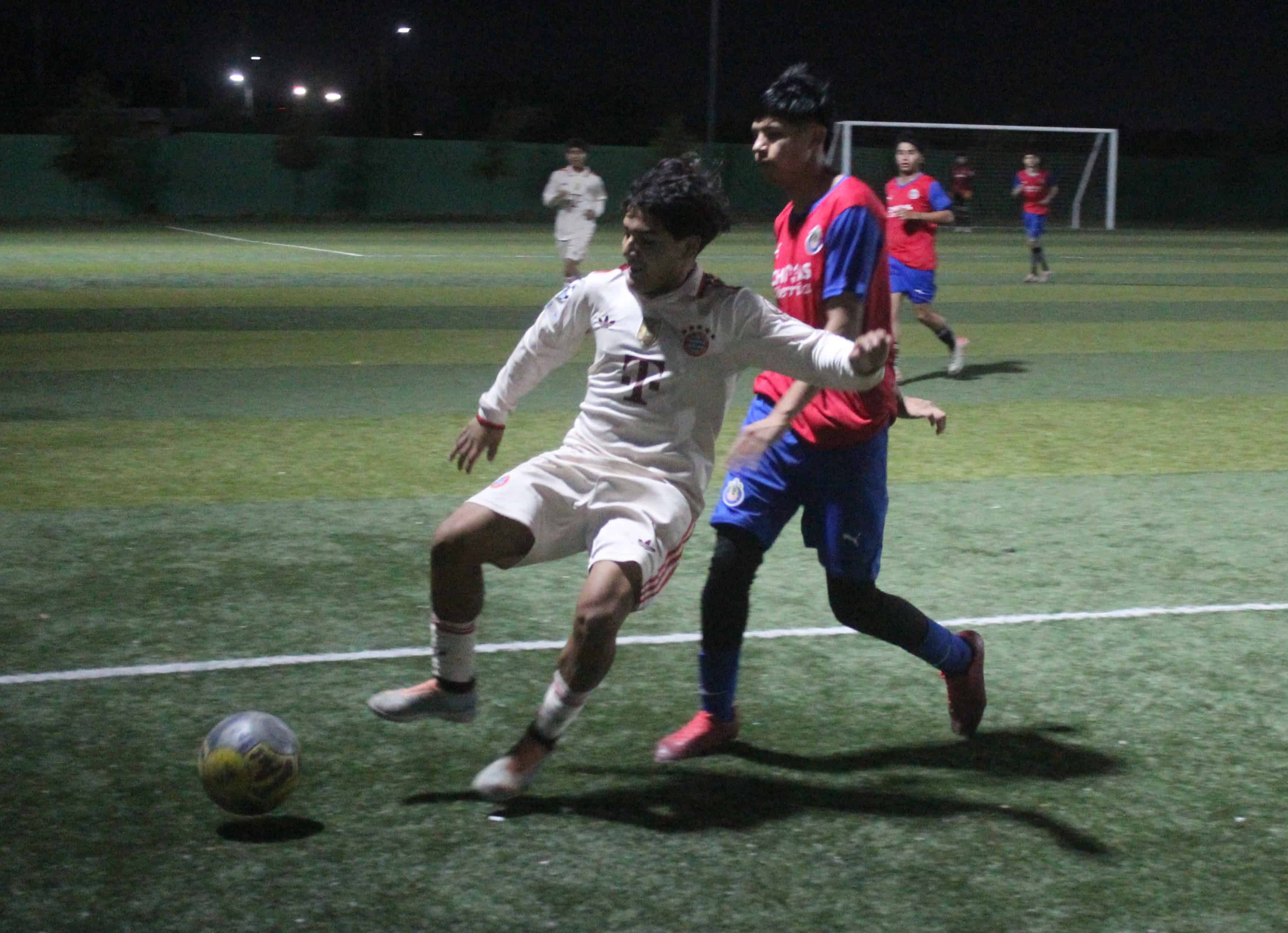 Deportivo Rosalva aplasta 5-1 a Leones Occi y sigue líder en la Primera B de Frontera