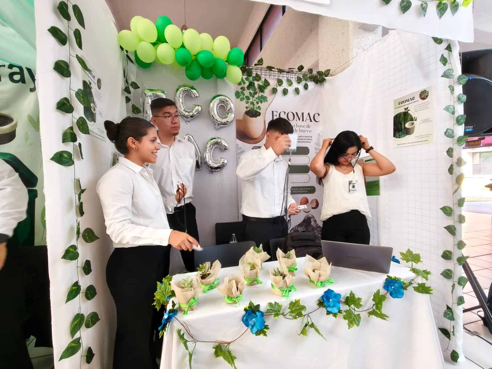 Arrancan la Cumbre de Desarrollo Tecnológico
