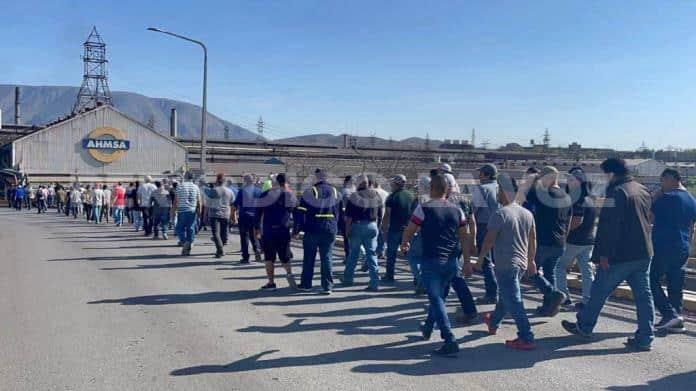 AHMSA: Una lista secreta define el futuro de los trabajadores