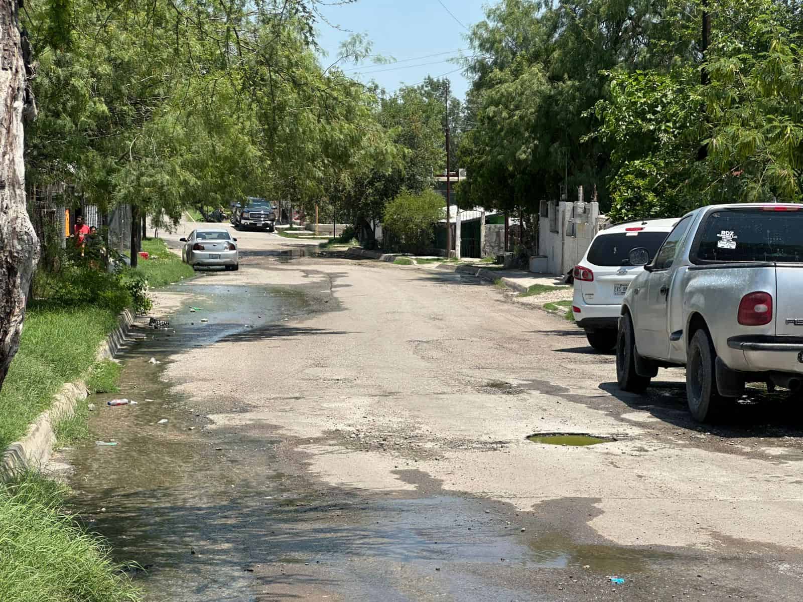 La voz en tu colonia: Se ahoga la Hidalgo entre aguas negras y olvido 