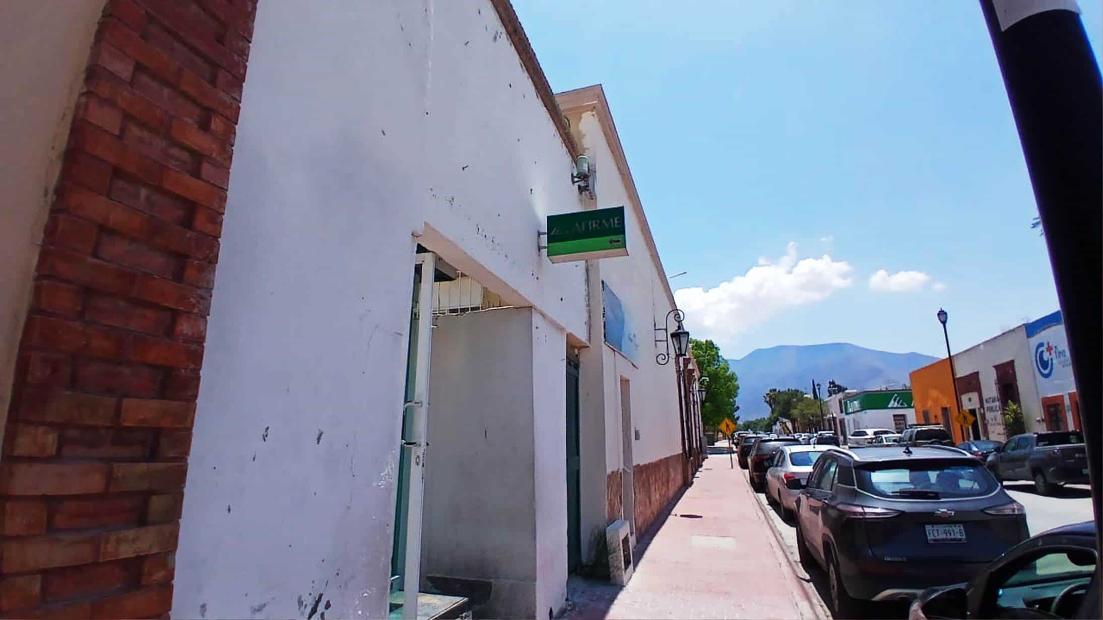 Urgen en Arteaga más cajeros automáticos