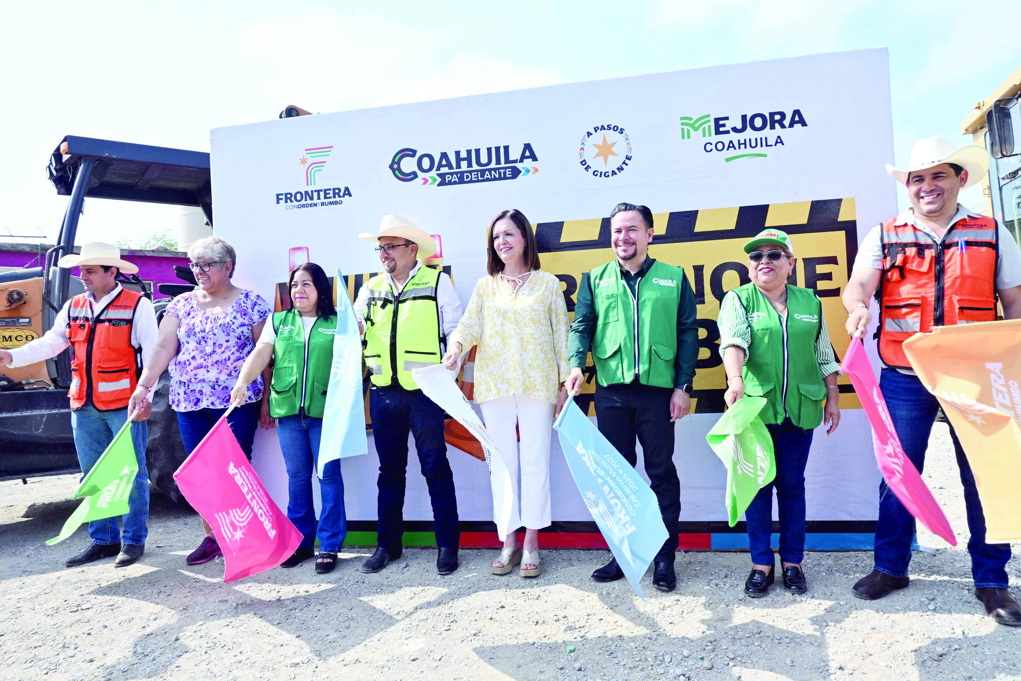 Inicia pavimentación de la calle Oriental en Frontera con apoyo estatal