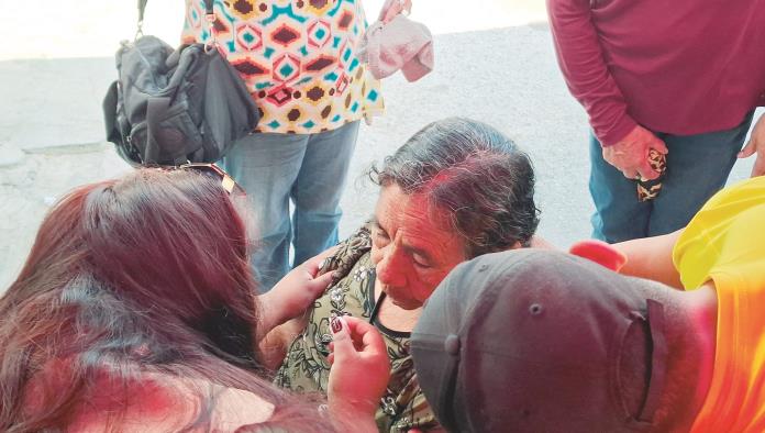 Testigos en shock tras incidente frente al Banco del Bienestar en Monclova Testigos en shock tras incidente frente al Banco del Bienestar en Monclova
