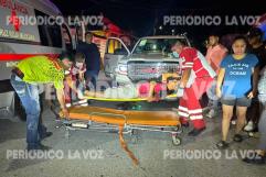 Motociclista ebrio choca contra camioneta en Monclova; termina lesionado y hospitalizado