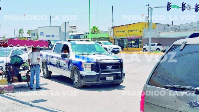 Lavacoches es atropellado en Frontera y se retira del lugar sin aparentes lesiones