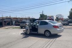Movilización por choque en crucero de la colonia lopez huitrón