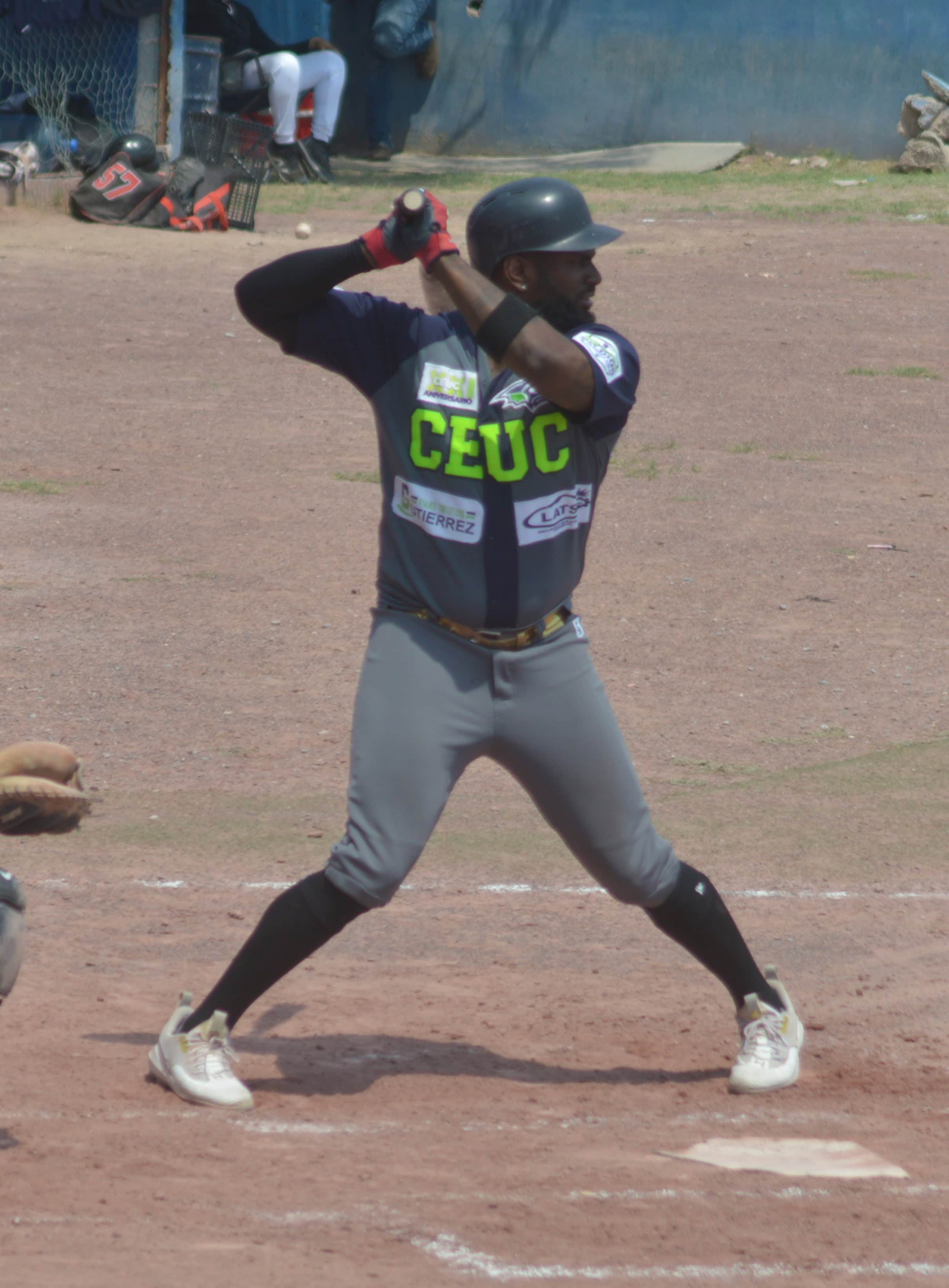 Halcones del CEUC rescatan triunfo ante Bravos y cierran primera vuelta de la LBNC