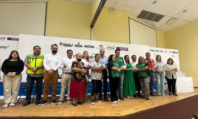 Entregan regaderas ecológicas en Ciudad Acuña para combatir escasez de agua