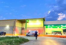 Fuga de gas en supermercado de Nava provoca evacuación de emergencia