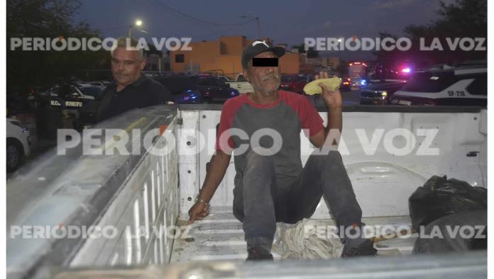 Detienen a indigente por agredir a automovilista en estacionamiento del IMSS Monclova