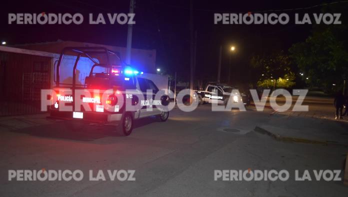 Joven es atacado con objeto contundente cuando iba a su casa en la colonia La Amistad