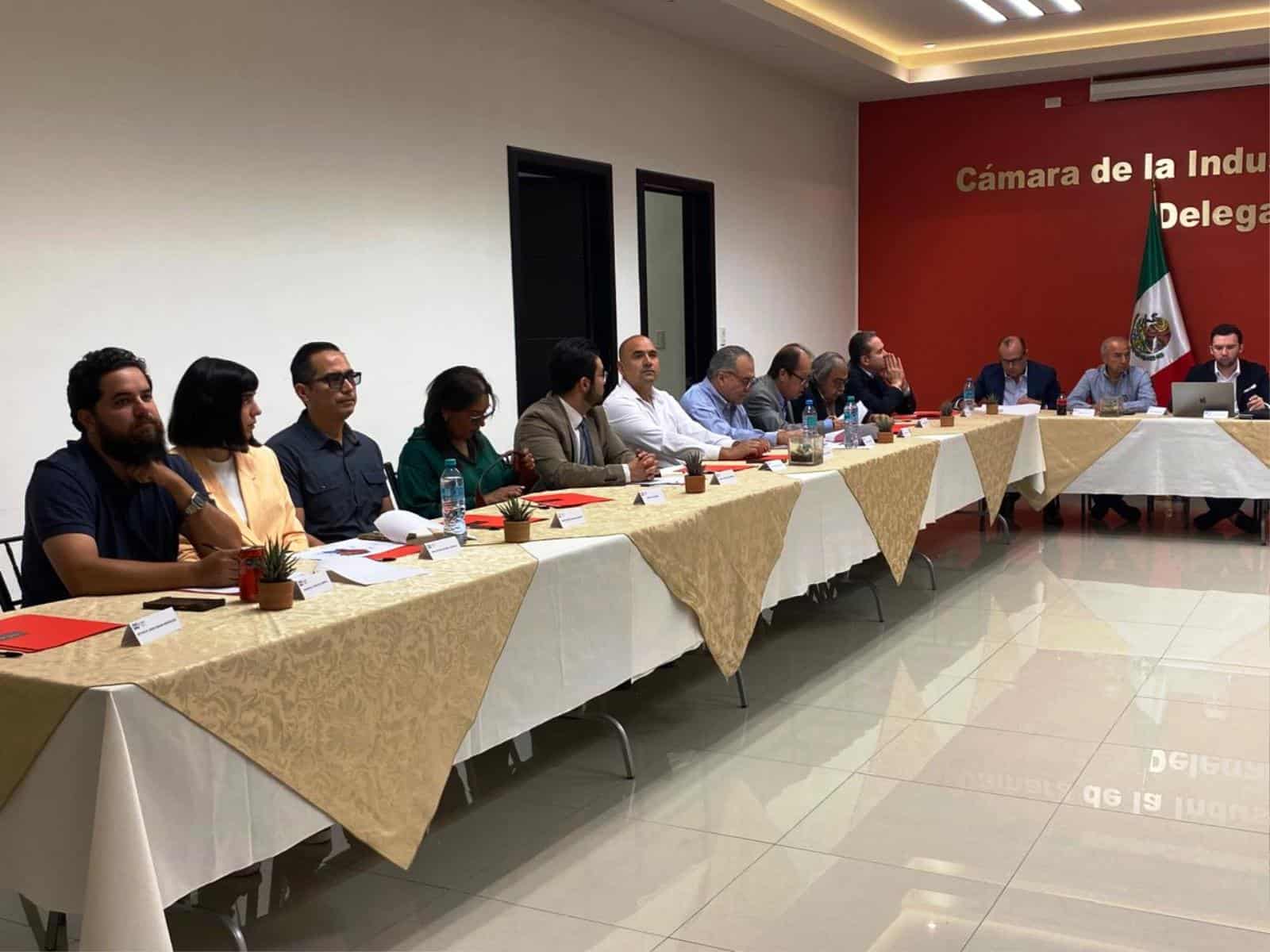 Celebra CIRT Coahuila sesión mensual directiva 