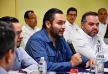 Alcalde Carlos Villarreal lidera Consejo de SIMAS y acuerda estrategia con CFE