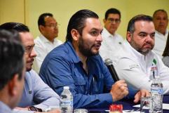 Alcalde Carlos Villarreal lidera Consejo de SIMAS y acuerda estrategia con CFE