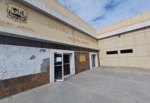 Procesan a adulta mayor por violencia familiar en disputa por venta de casa paterna