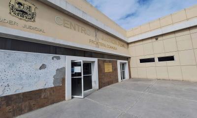 Procesan a adulta mayor por violencia familiar en disputa por venta de casa paterna