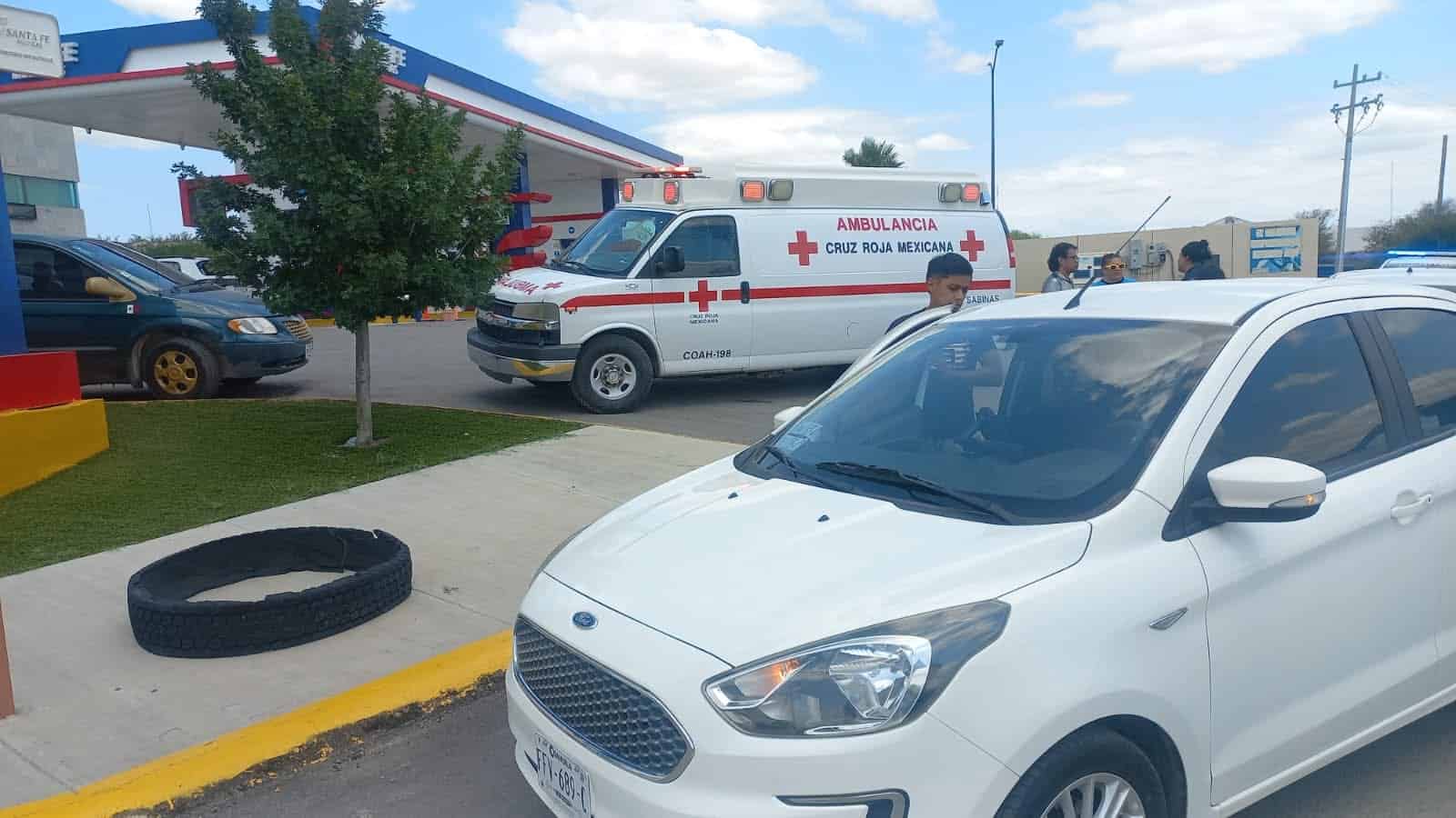 Accidente en carretera 57 deja dos lesionados y moviliza cuerpos de emergencia