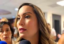 Piden denunciar si retienen certificados