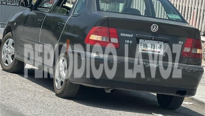 Choque por alcance en colonia Guadalupe por distracción con celular al volante