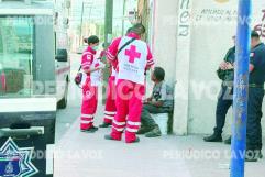 Hombre de 50 años es auxiliado tras desplomarse por golpe de calor en Monclova