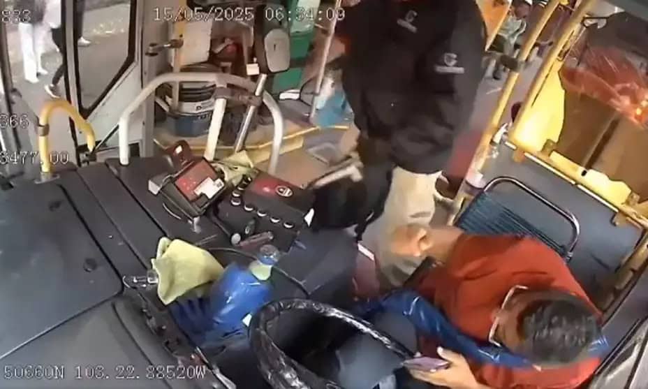 INDIGNANTE: Pasajero ataca a chofer en Guadalajara: está en coma tras el golpe