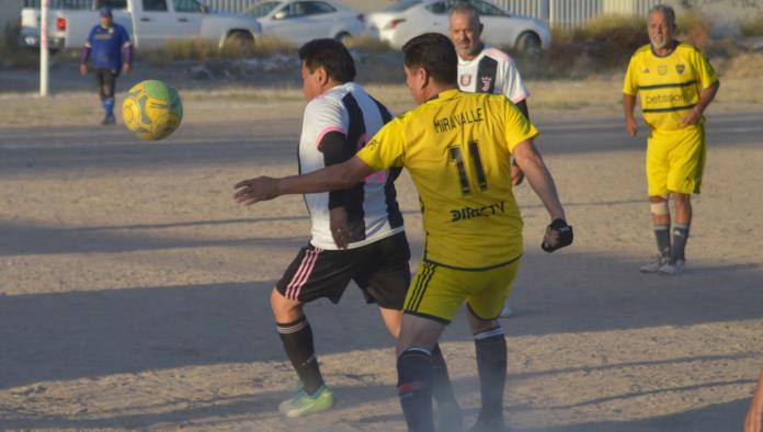 Independiente elimina a DETECO y va a semifinal en la categoría Master-Oro 55+