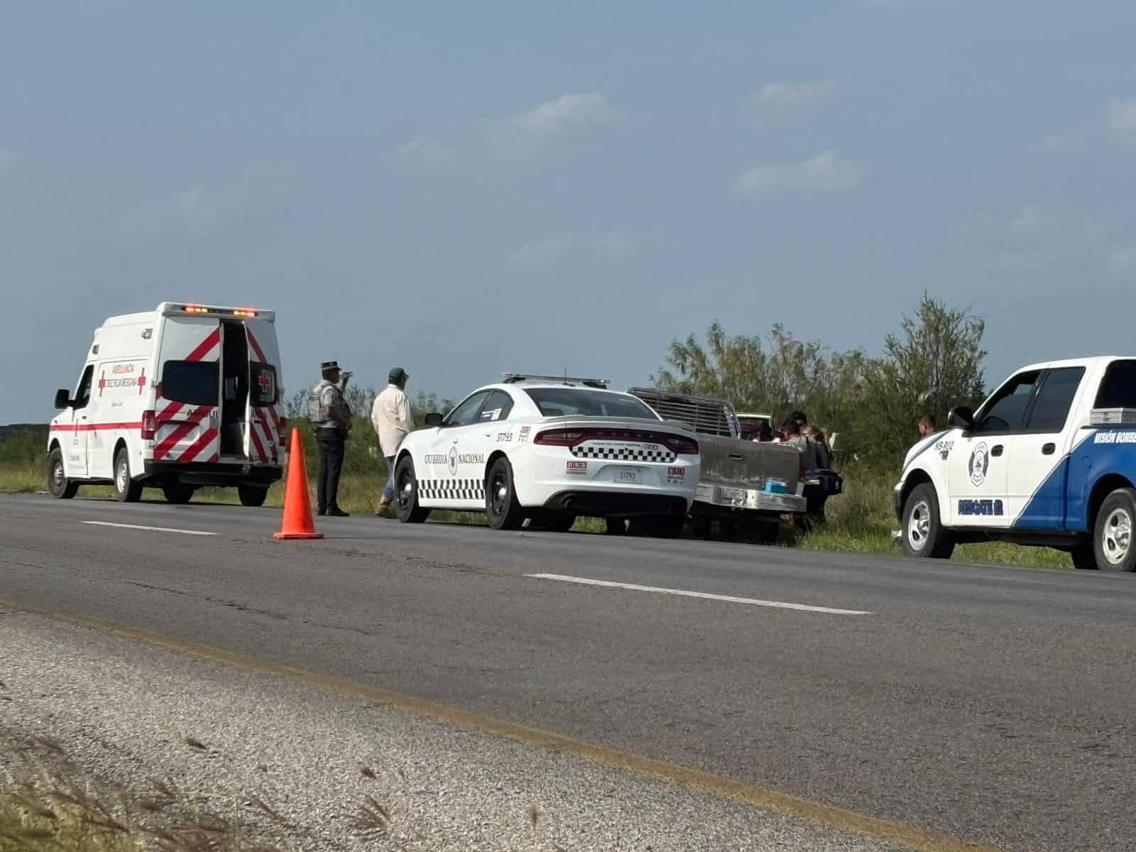 Dos volcaduras en la carretera Federal 57 movilizan a cuerpos de emergencia