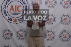 Detienen a individuo por posesión de narcóticos