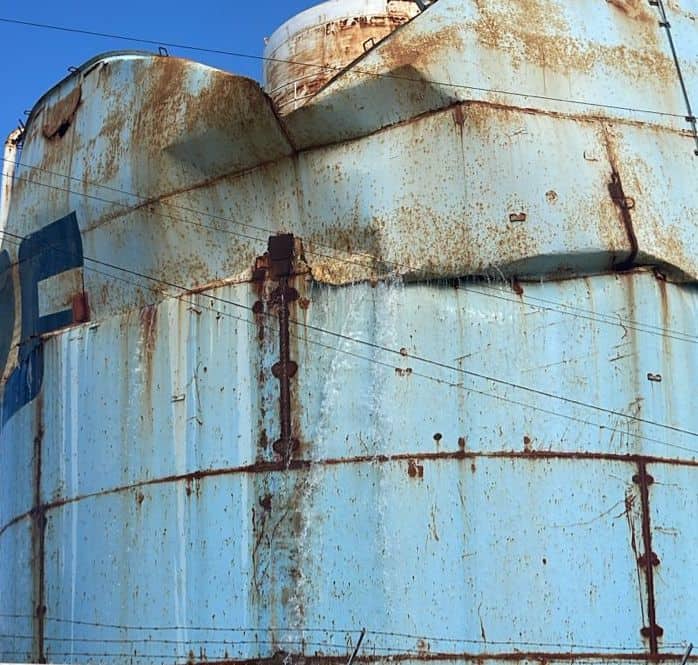 Vecinos denuncian negligencia en el tanque de SIMAS en la colonia Doctores