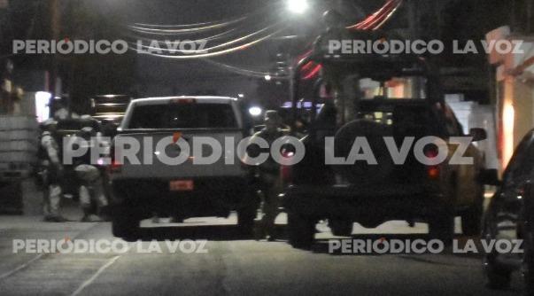 Clara Yuvisela obtiene amparo por cateo ilegal, pero sigue su proceso penal