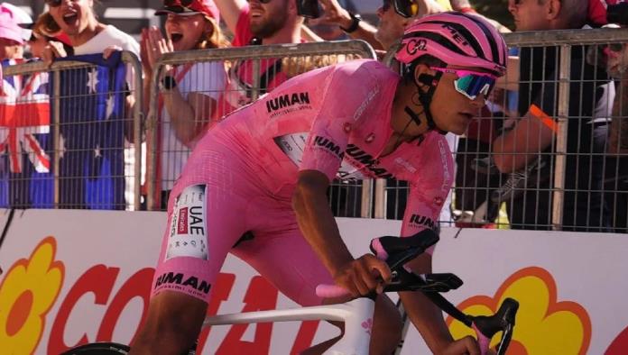 Isaac del Toro cede la maglia rosa en la penúltima etapa del Giro