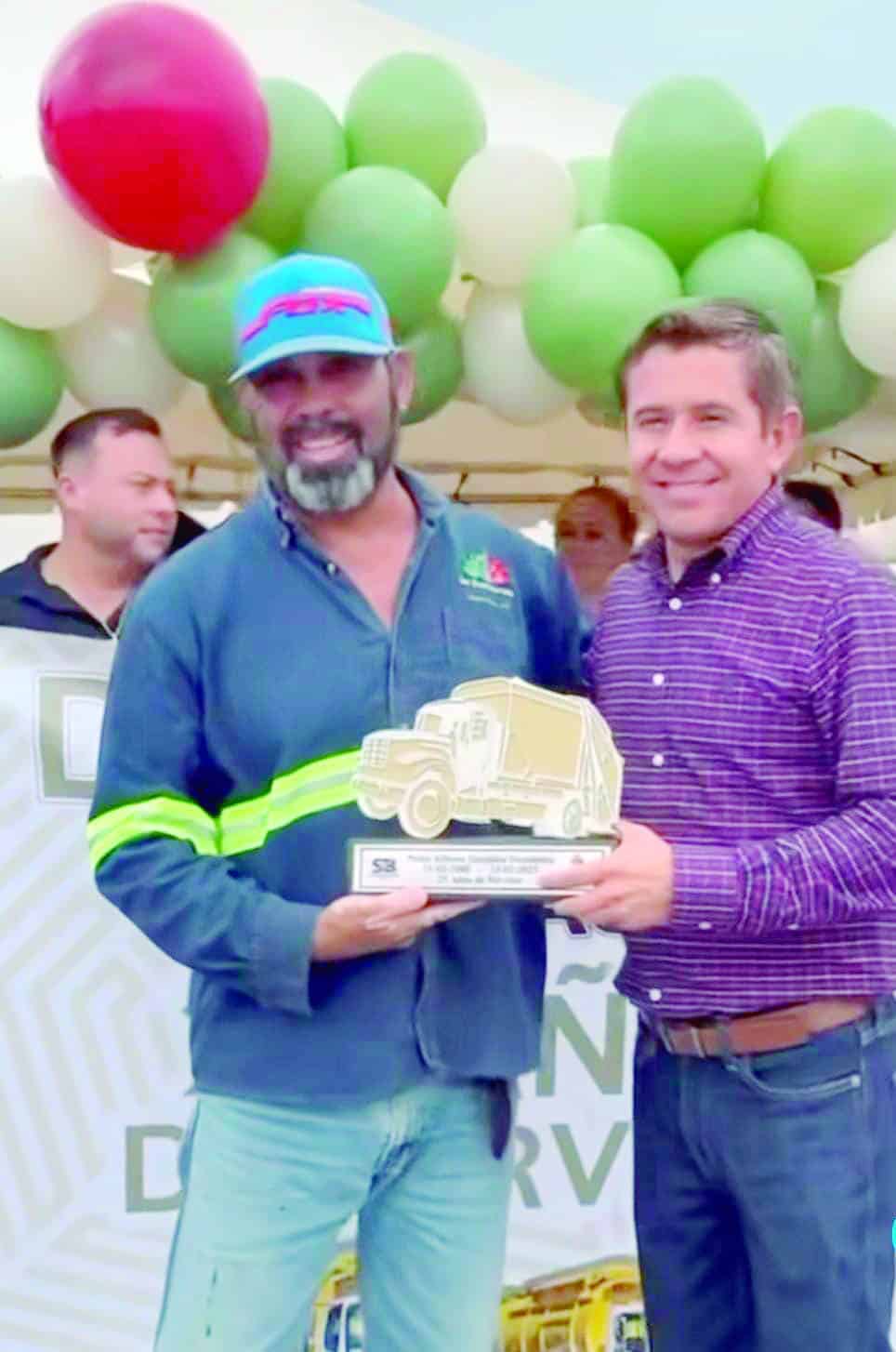 Don Pedro se despide tras 25 años de servicio en San Buenaventura