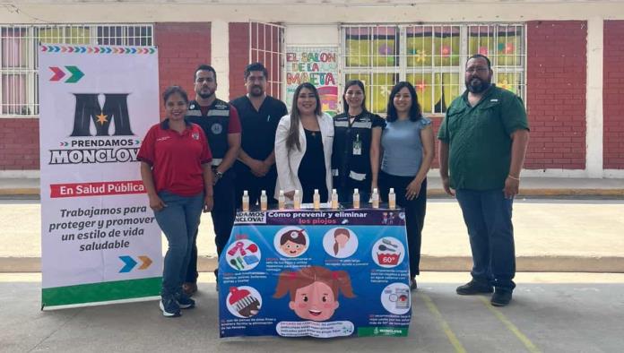 Municipio refuerza campaña antipiojos en primarias con brigadas y shampoo gratuito
