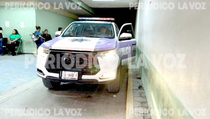 Niño de 10 años es arrollado por camioneta en La Cruz; traslado urgente al IMSS