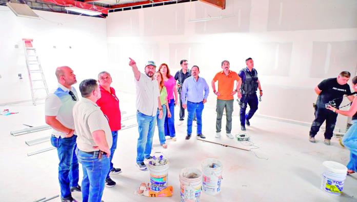 Supervisa Carlos Villarreal avances del nuevo C2 de seguridad en Monclova