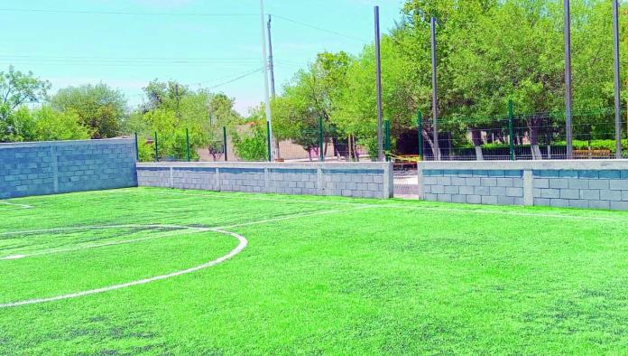 Entregará Óscar Ríos cancha de pasto sintético con inversión de más de 2 mdp